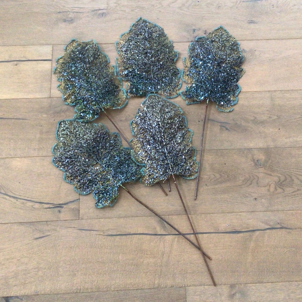 Set of 5 blue Faux Artificial Flowers Leaves - Picture 5 of 13